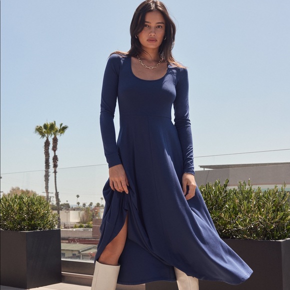 Aritzia Wilfred Bungalow Classic Navy Dress - XXS
